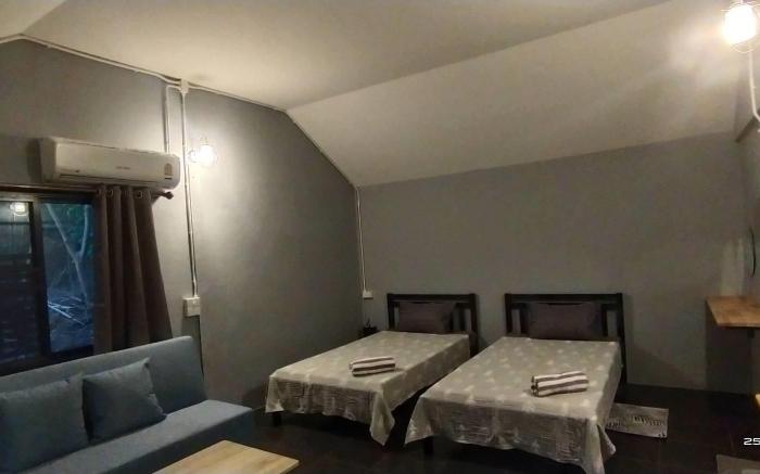 Farm Madame Fleur garden bungalow (2 beds)