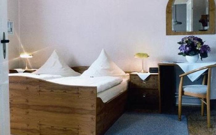 Schollers Restaurant & Hotel