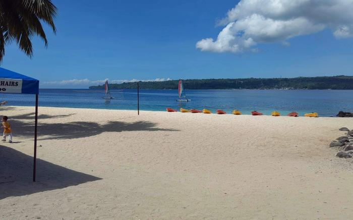 Kembali Condo  Beach Resort