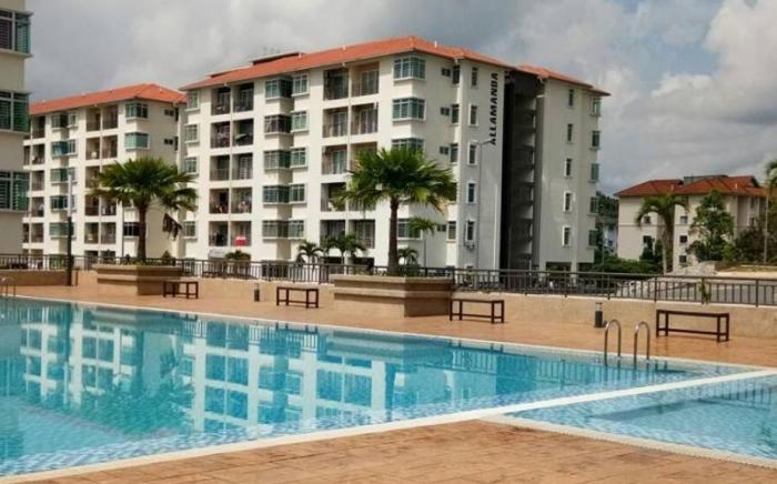 Restu Homestay - Residensi Warnasari