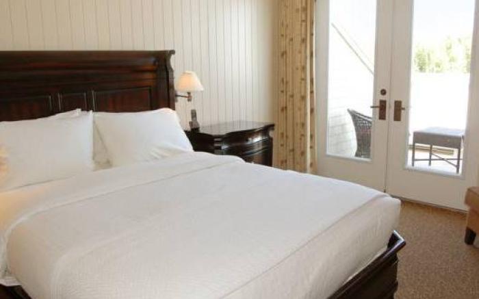 The Inn at Cobble Beach