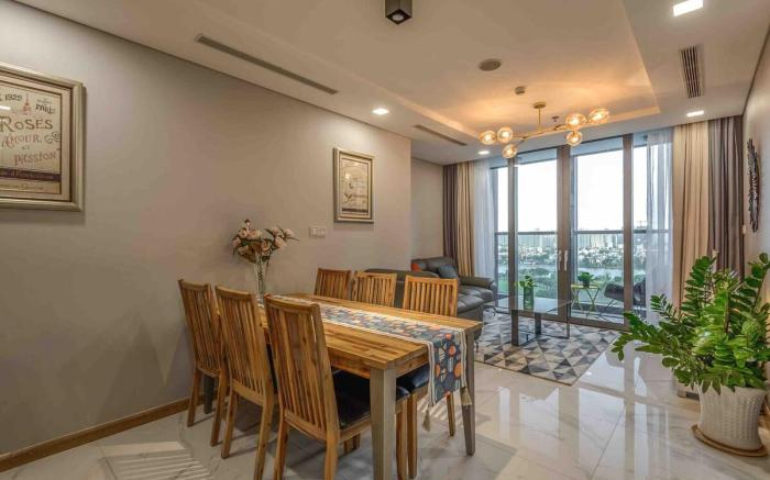 Landmark81-3br with nice view BY Mai'sHome