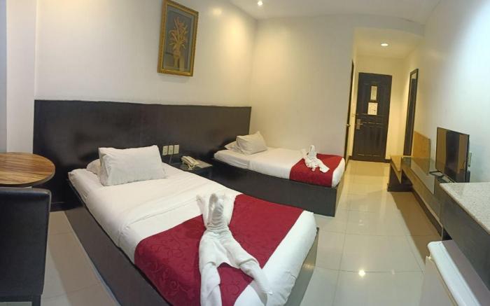 Check Inn Hotel Dumaguete City by RedDoorz