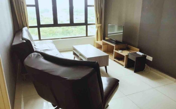 Relax 2 bedroom with Pool Views