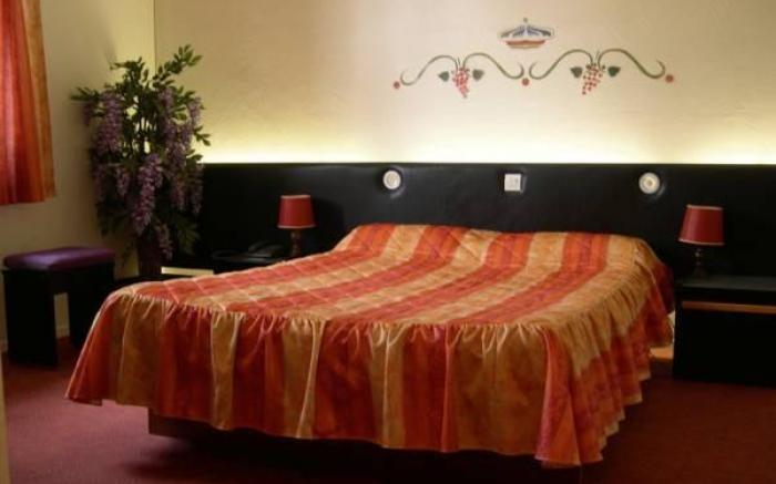 Logis Hotel Relais Paris Bale - Restaurant La Mangeoire