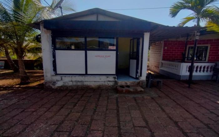 Chandra Villas resort