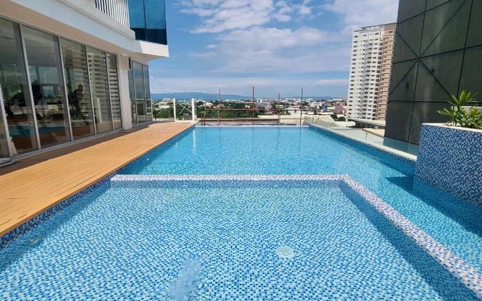 AFFORDABLE  STUDIO CONDO - INSPIRIA CONDO BAJADA