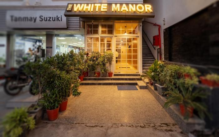 Tripli Hotels White Manor