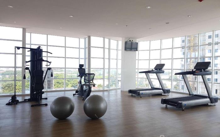 Homey 2BR at Tree Park City Cikokol By Travelio