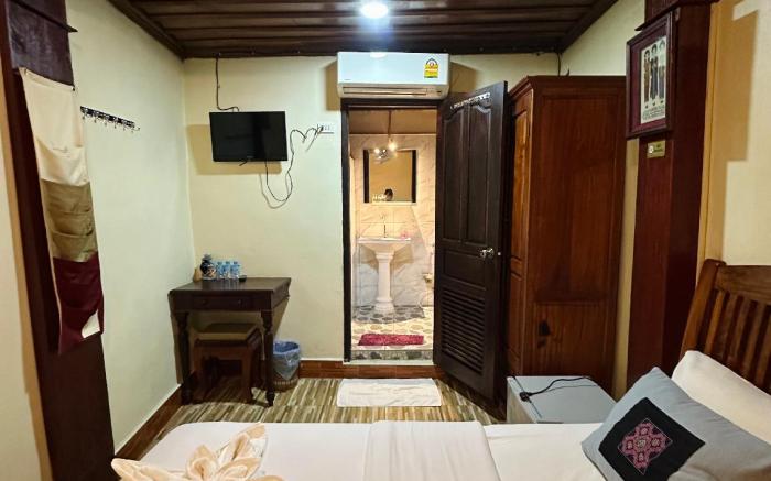 Khounphet Heritage House