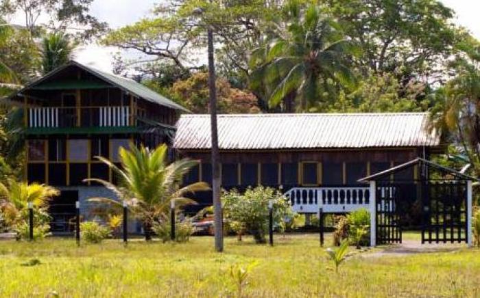 Hotel Nuquimar