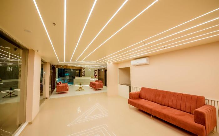 Hotel Heraa International