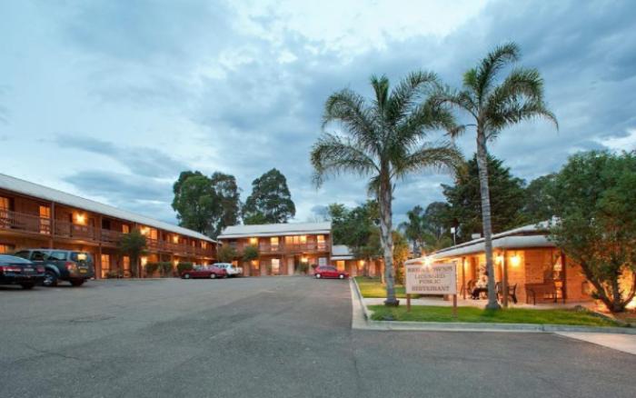Bega Downs Motor Inn