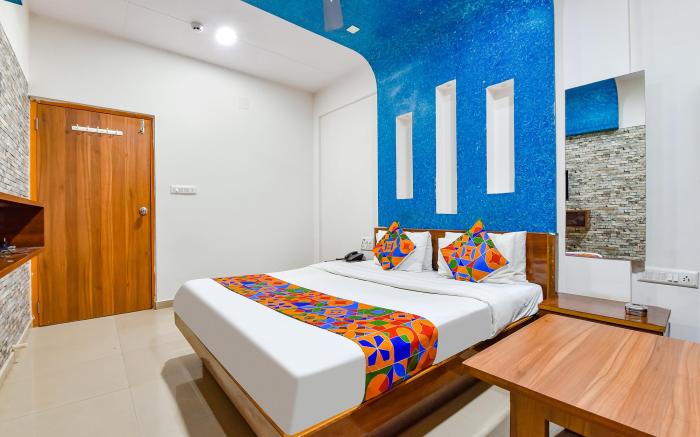 FabHotel Raj Ratna - Nr. Ashram Road