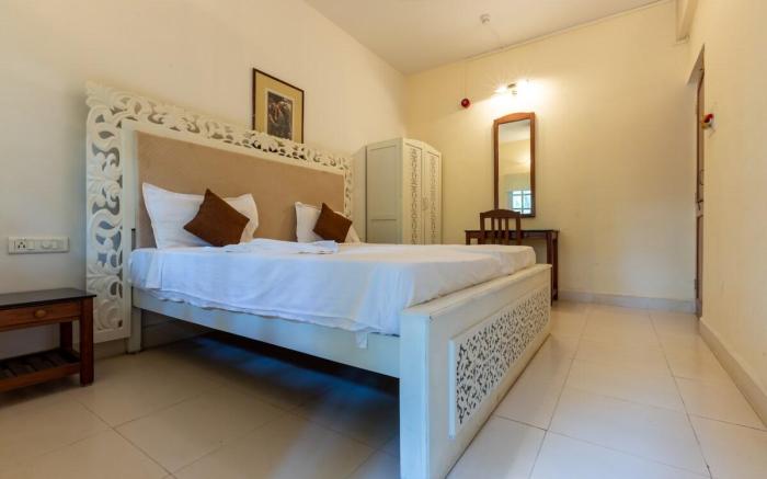 RoomzAway 3306 Parking-Pool-WiFi & Kitchen