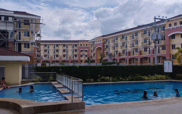 1 Bedroom Condo Unit at Arezzo Place