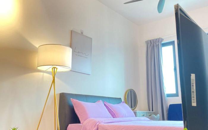 City Living Cozy Studio B @Meritus Residence