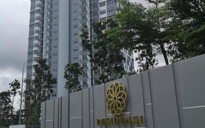 JB Green View Luxury Condo w 2 free parking wifi