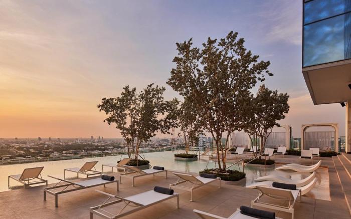 Eastin Grand Hotel Phayathai