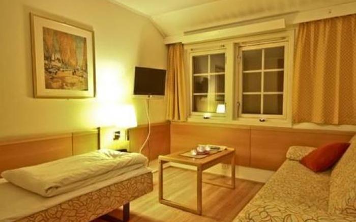 Reenskaug Hotel