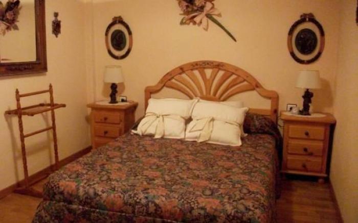 Apartamentos 3000 Escarrilla