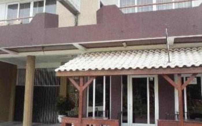 Vila Alaide Praia Hotel