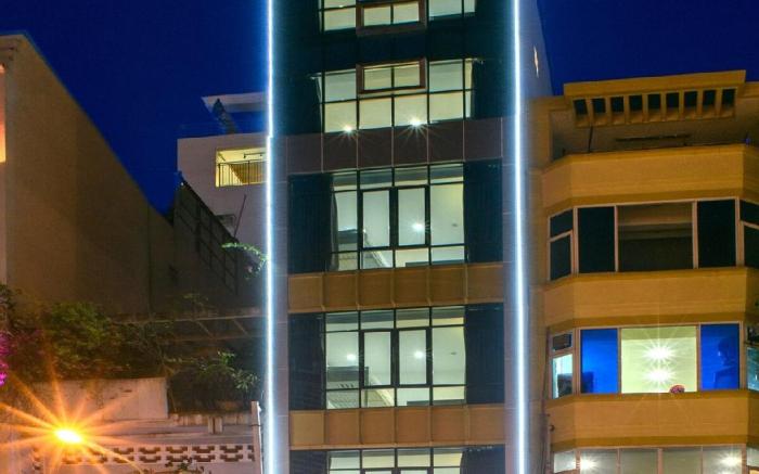 Nu Hotel