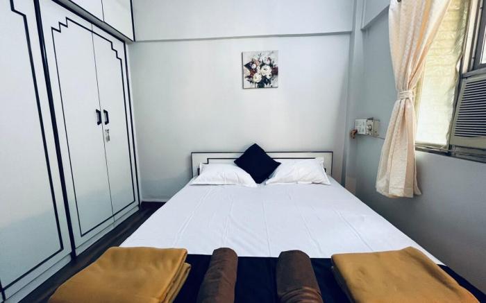 La Woodland 2BHK Service Apartment