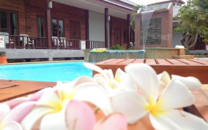 Khum Laanta Resort