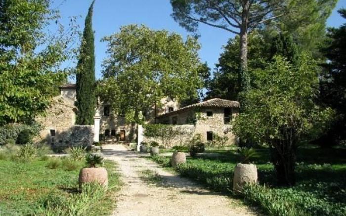 Le Galinier, Lourmarin, an authentic Beaumier Guesthouse