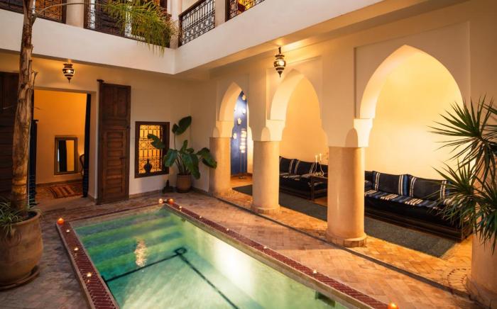 Darhani Hotel