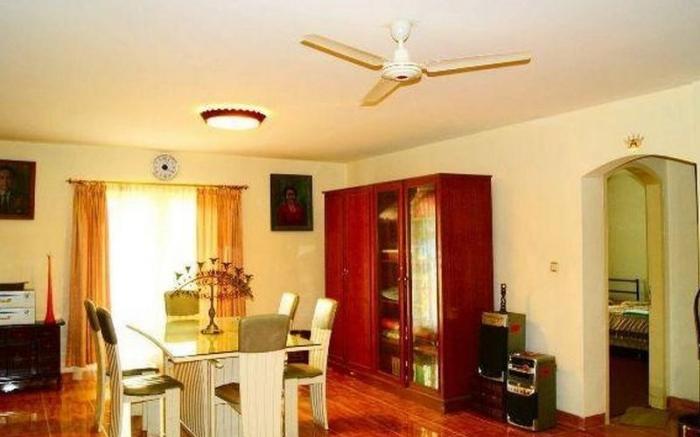 Arimbi Cibulan Suites