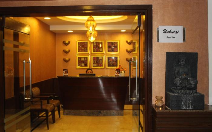 Golden Plaza Hotel