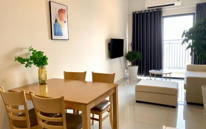 Modern Apartment in District 1 with River View