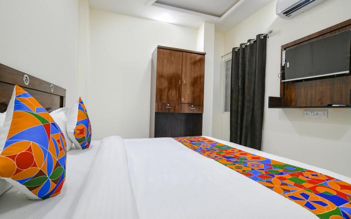 FabHotel DR Greens