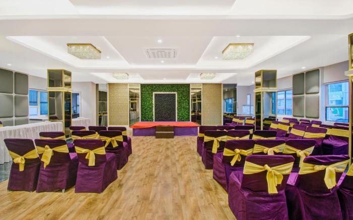 Townhouse Oak Nirman Nagar formerly Tulip Regency