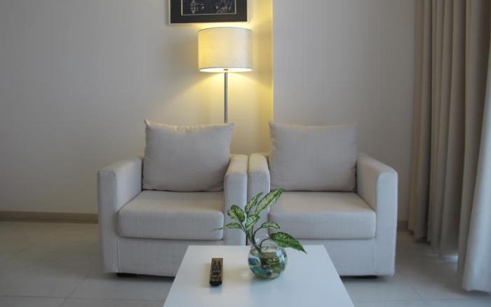 Nhi Phi Hotel Nha Trang