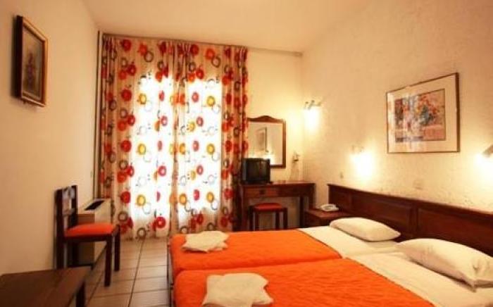 Aperitton Hotel