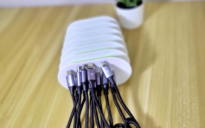 JamYnn One Bedroom Suite across T3 - Pool view