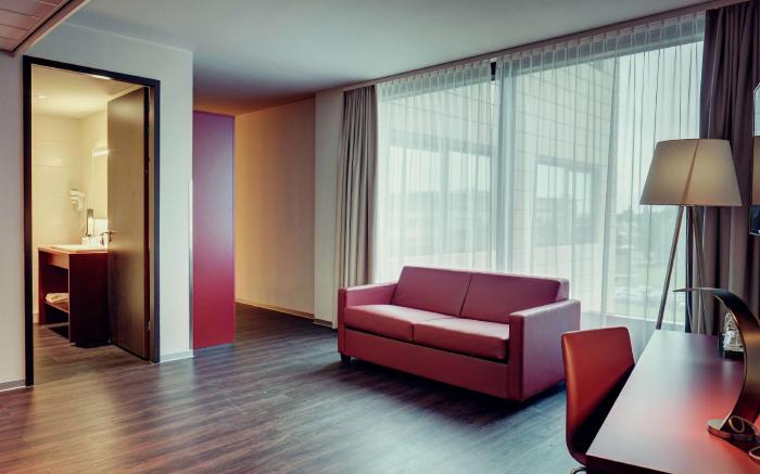 Amedia Amsterdam Airport, Trademark Collection by Wyndham