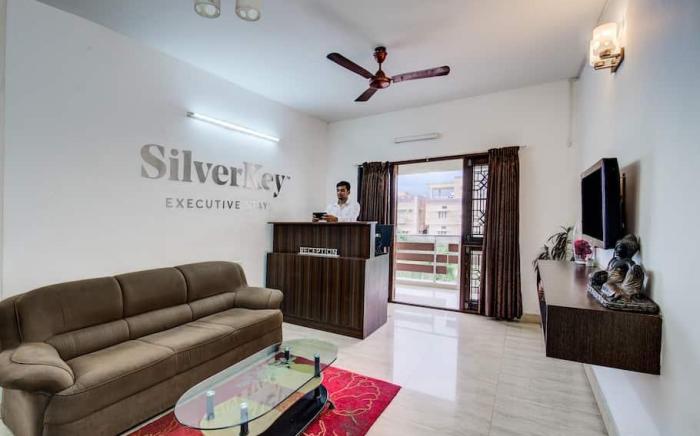 Hotel O Kaligambal illam