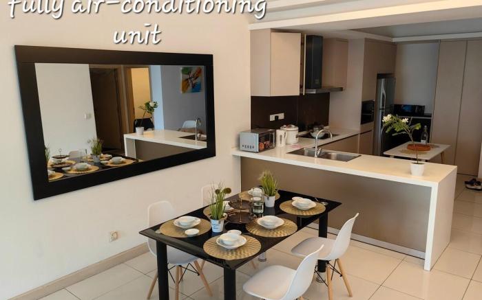 KLCC 703 Ceylon Alor Street 5 minute 3R2B 10 Pax
