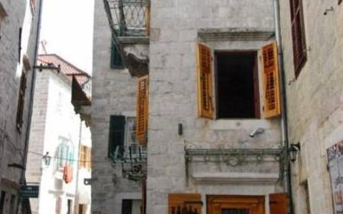 Apartments Wine House Old Town