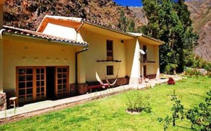 Apu Lodge