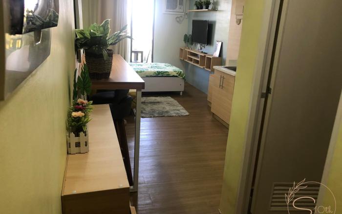 Summer10th Scandinavian Deluxe