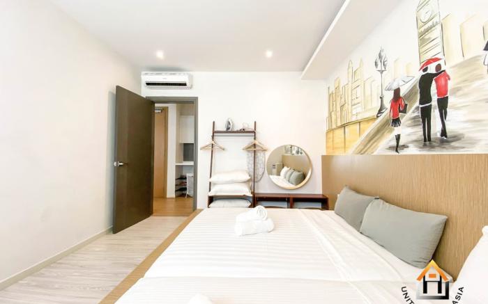 Suasana JB City Center Suites by NEO