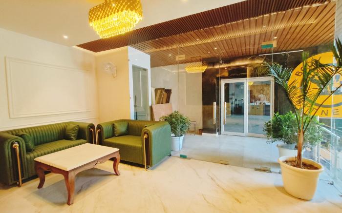 Hotel Lotus Bloom
