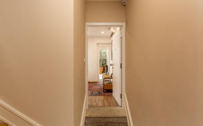 Cosy 0 in Oporto with 1 bathrooms