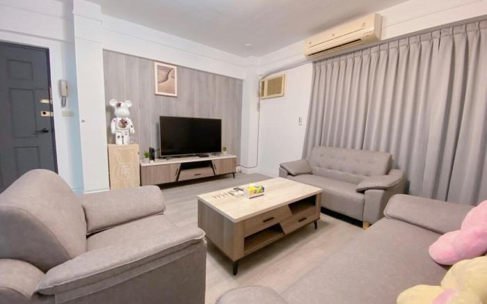 Deluxe Family Room 東區完整機能 8ppl./忠孝敦化站3 min