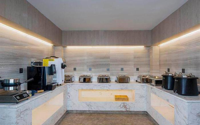 Kyriad Marvelous Hotel Luoyang Longmen High-speed Railway Station